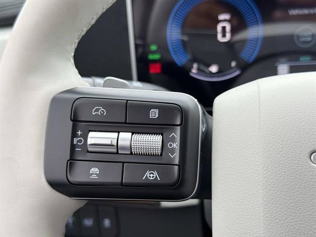 New 2026 Hyundai Santa Fe SE FWD image 8