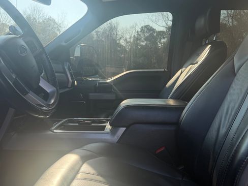 Used 2021 Ford F250 Platinum w/ FX4 Off-Road Package image 14