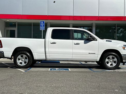 Used 2020 RAM 1500 Big Horn AWD/4WD image 3