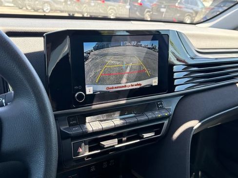 Used 2025 Toyota Camry LE FWD image 21