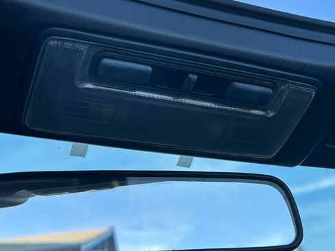 Used 2004 Honda S2000 image 19