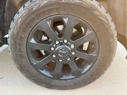 Used 2023 RAM 2500 Laramie w/ Night Edition image 6