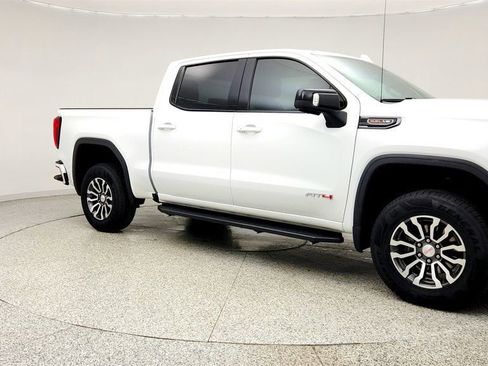 Used 2023 GMC Sierra 1500 AT4 AWD/4WD image 3
