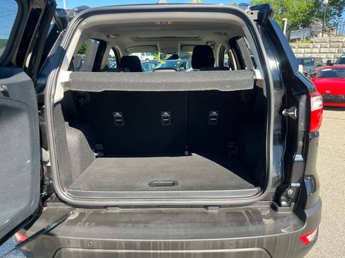 Used 2021 Ford EcoSport SE FWD image 6