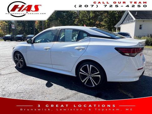 Used 2022 Nissan Sentra SR w/ SR Premium Package image 4