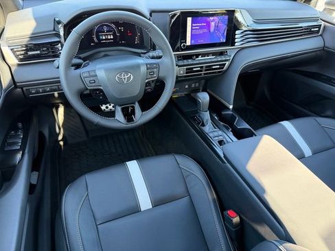 Certified 2026 Toyota Camry SE FWD image 32