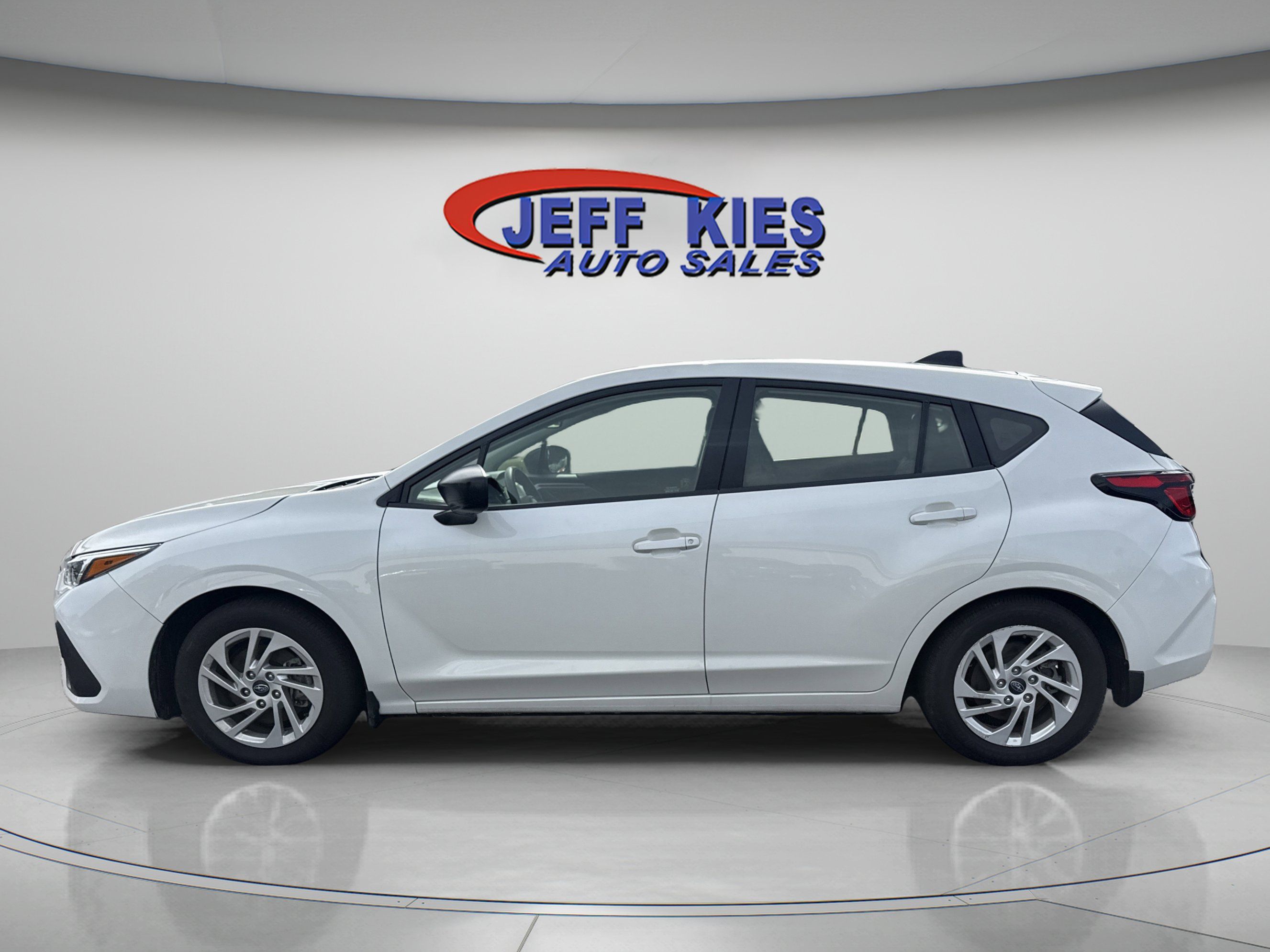 Used 2024 Subaru Impreza 2.0i AWD/4WD image 8