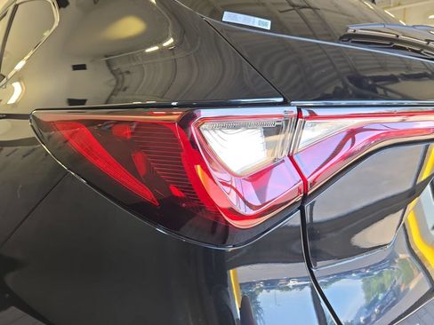 Used 2025 Acura MDX SH-AWD image 36