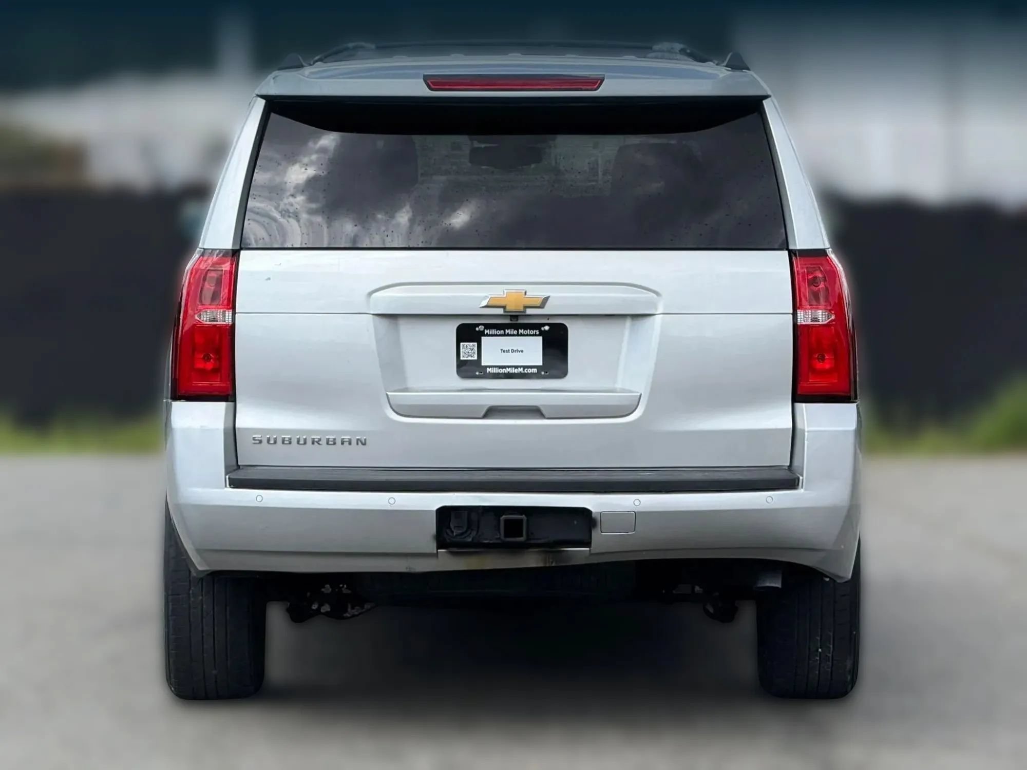 Used 2017 Chevrolet Suburban LS AWD/4WD image 4