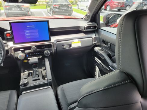 New 2026 Toyota 4Runner TRD Off-Road Premium AWD/4WD image 18