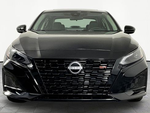 New 2026 Nissan Altima 2.5 SR w/ SR Midnight Edition Package FWD image 2