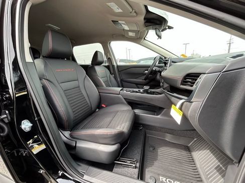 New 2026 Nissan Rogue SV AWD/4WD image 34