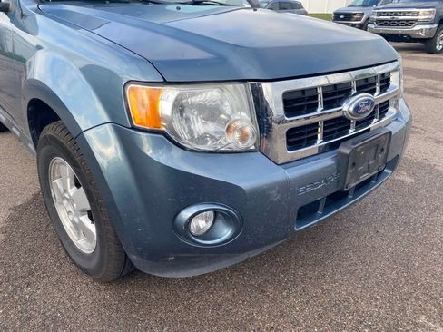 Used 2011 Ford Escape XLT w/ 201A Rapid Spec Order Code AWD/4WD image 4