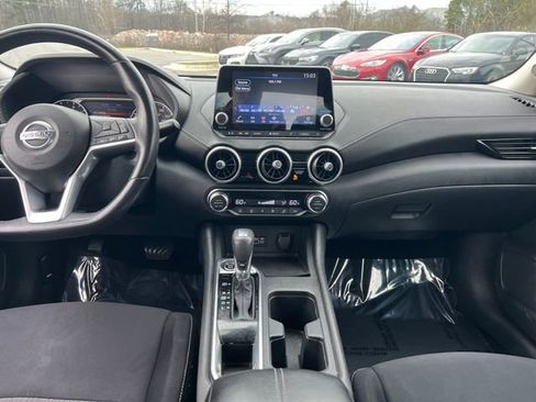 Used 2021 Nissan Sentra SV image 15