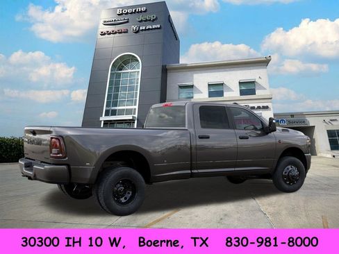 New 2026 RAM 3500 Big Horn AWD/4WD image 4