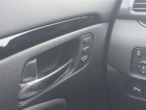 Used 2020 Honda Passport Touring image 28