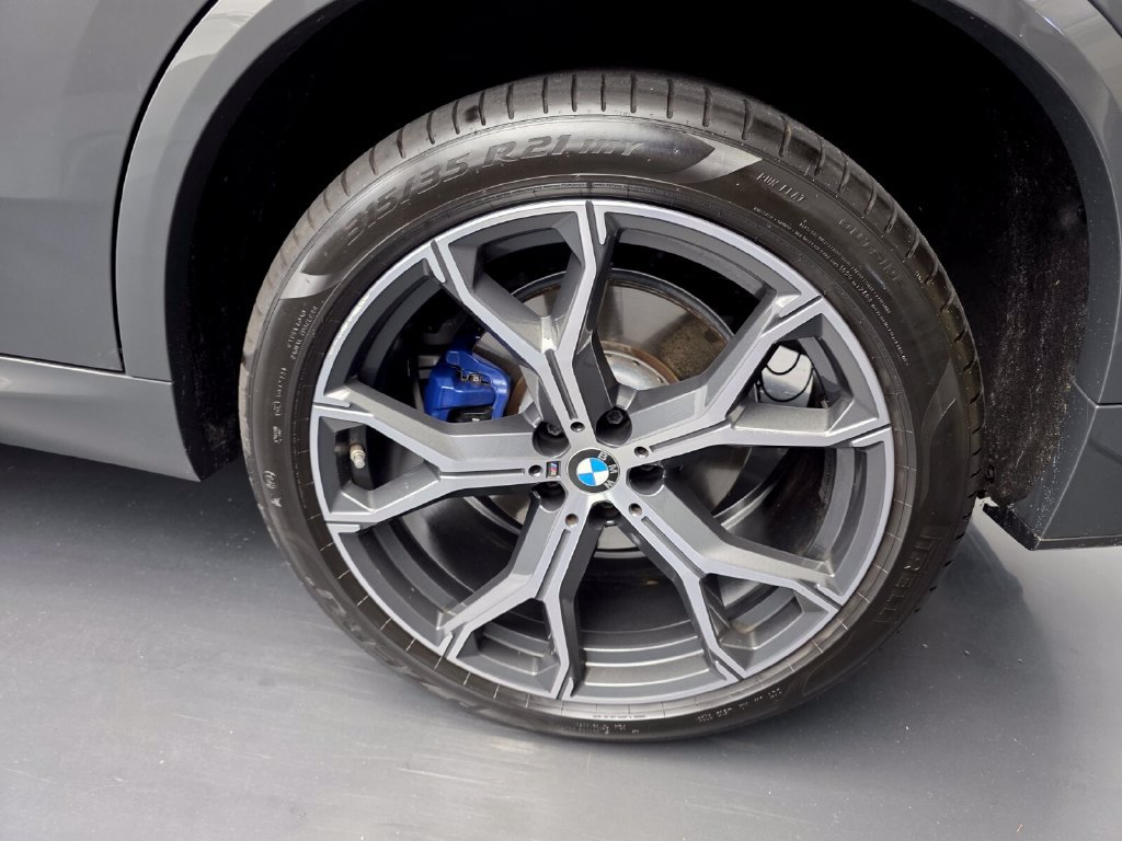 Certified 2024 BMW X5 xDrive40i w/ Executive Package AWD/4WD image 17
