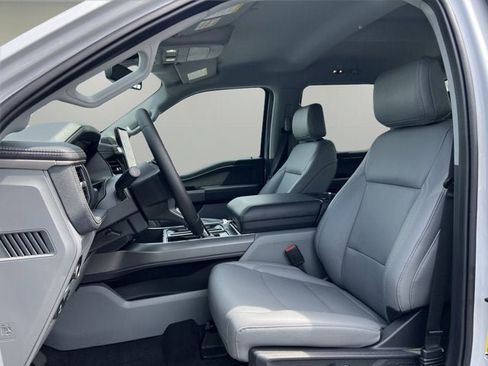 New 2025 Ford F150 Lightning Flash AWD/4WD image 10