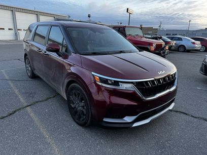 Used 2024 Kia Carnival EX