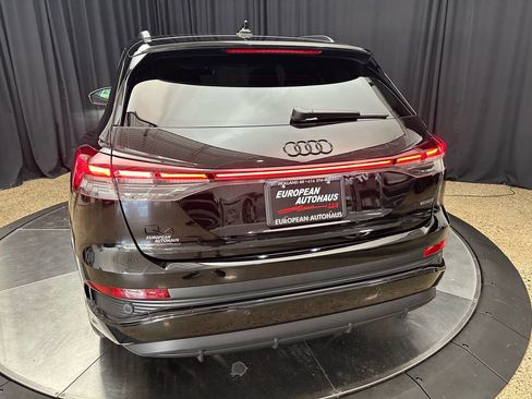 Used 2023 Audi Q4 e-tron Prestige w/ Black Optic Package image 12