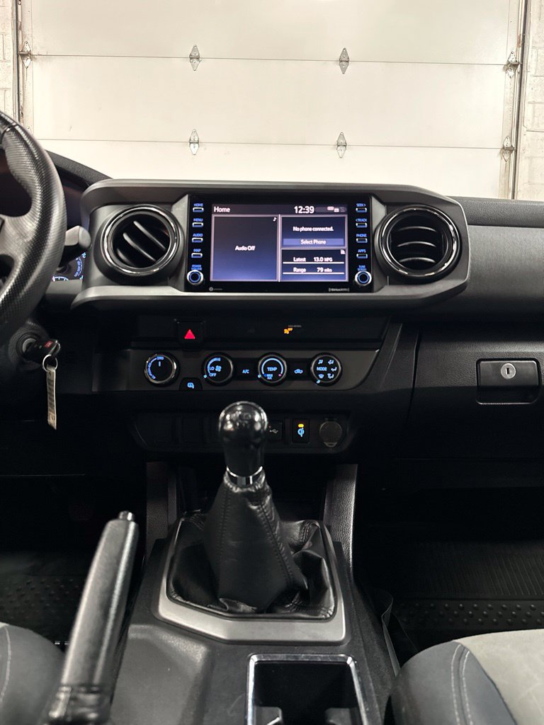 Used 2020 Toyota Tacoma TRD Sport AWD/4WD image 24