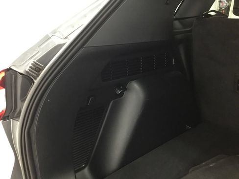 Used 2023 Ford Escape Platinum AWD/4WD image 35