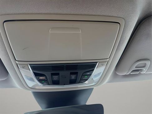 Used 2022 Acura MDX FWD w/ Technology Package image 57