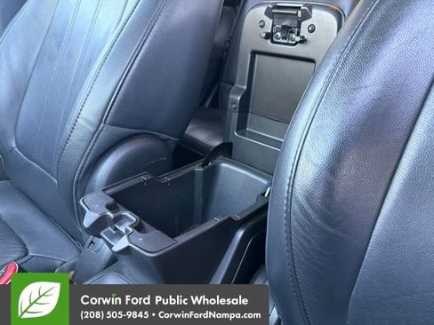 Used 2015 Chevrolet Captiva Sport LT w/ Convenience Package FWD image 18