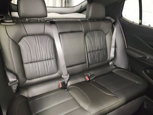 New 2026 Buick Envista Avenir FWD image 11