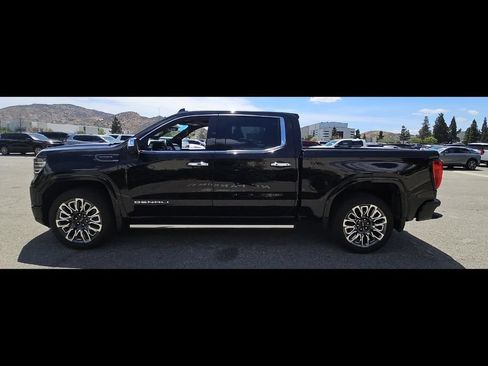 Used 2024 GMC Sierra 1500 Denali Ultimate AWD/4WD image 6