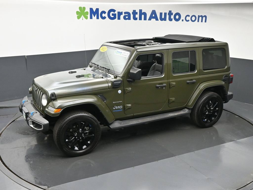Used 2022 Jeep Wrangler Unlimited Sahara AWD/4WD image 24