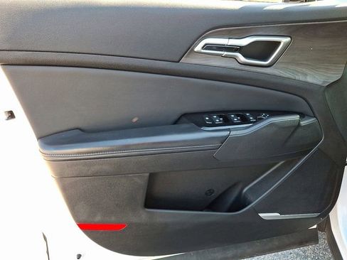Certified 2023 Kia Sportage X-Line image 14