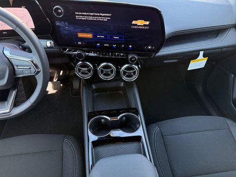 New 2026 Chevrolet Blazer EV LT image 11