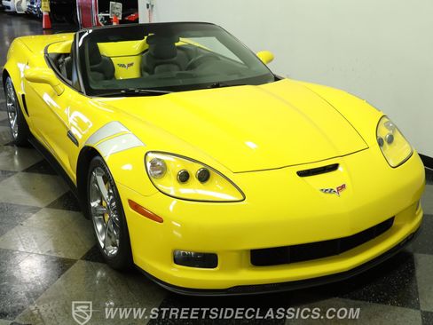 Used 2012 Chevrolet Corvette Grand Sport w/ 2LT Preferred Equipment Group RWD image 15
