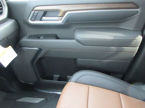 New 2026 Chevrolet Silverado 3500 High Country w/ High Country Premium Package image 44