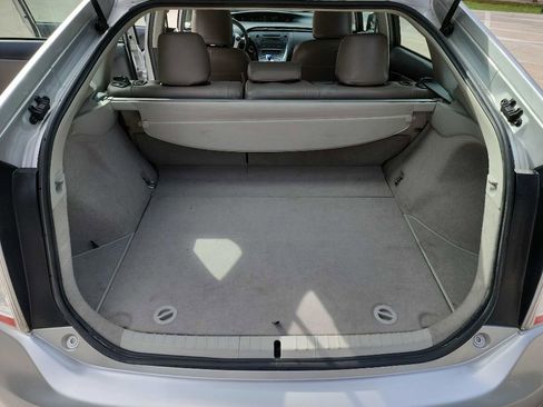 Used 2010 Toyota Prius Two FWD image 22