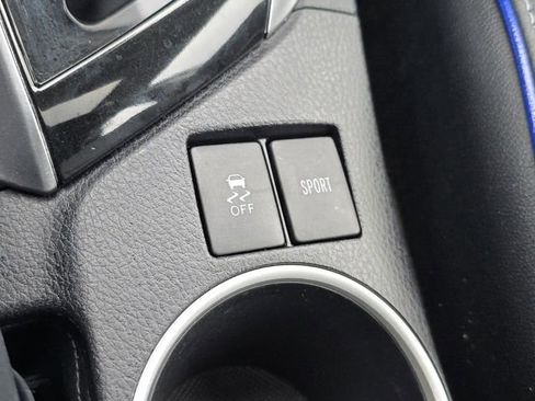 Used 2017 Toyota Corolla L image 30