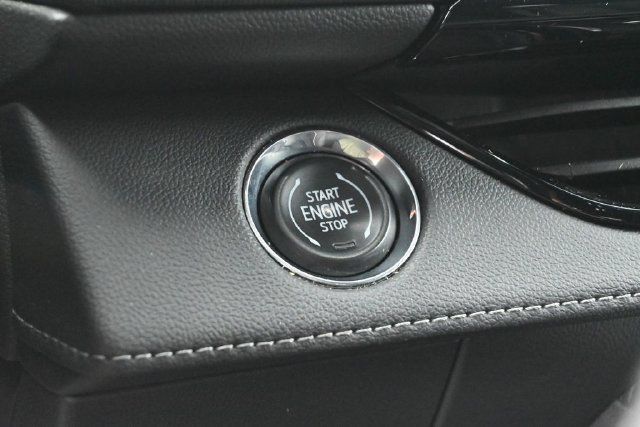 Used 2026 Buick Enclave Sport Touring AWD/4WD image 29