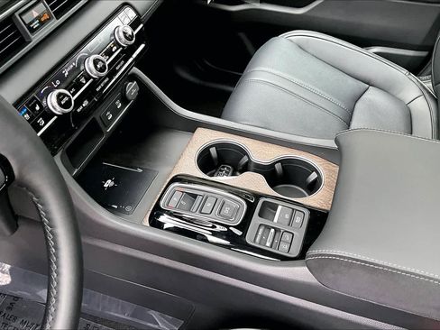 New 2026 Honda Pilot Elite image 11