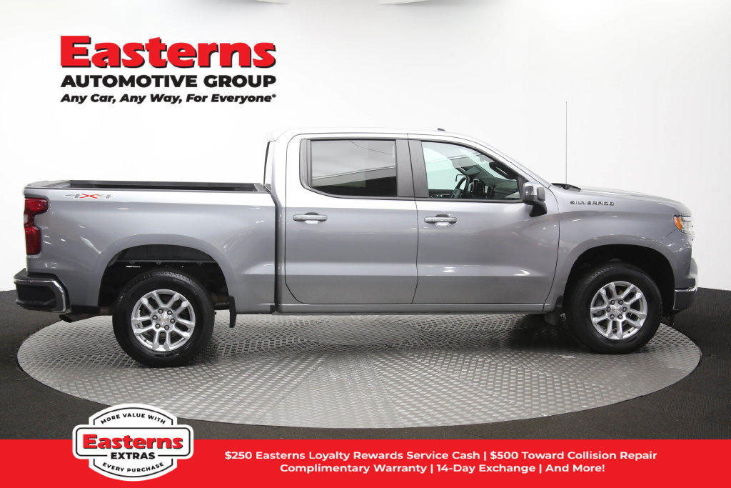 Used 2024 Chevrolet Silverado 1500 LT AWD/4WD image 48