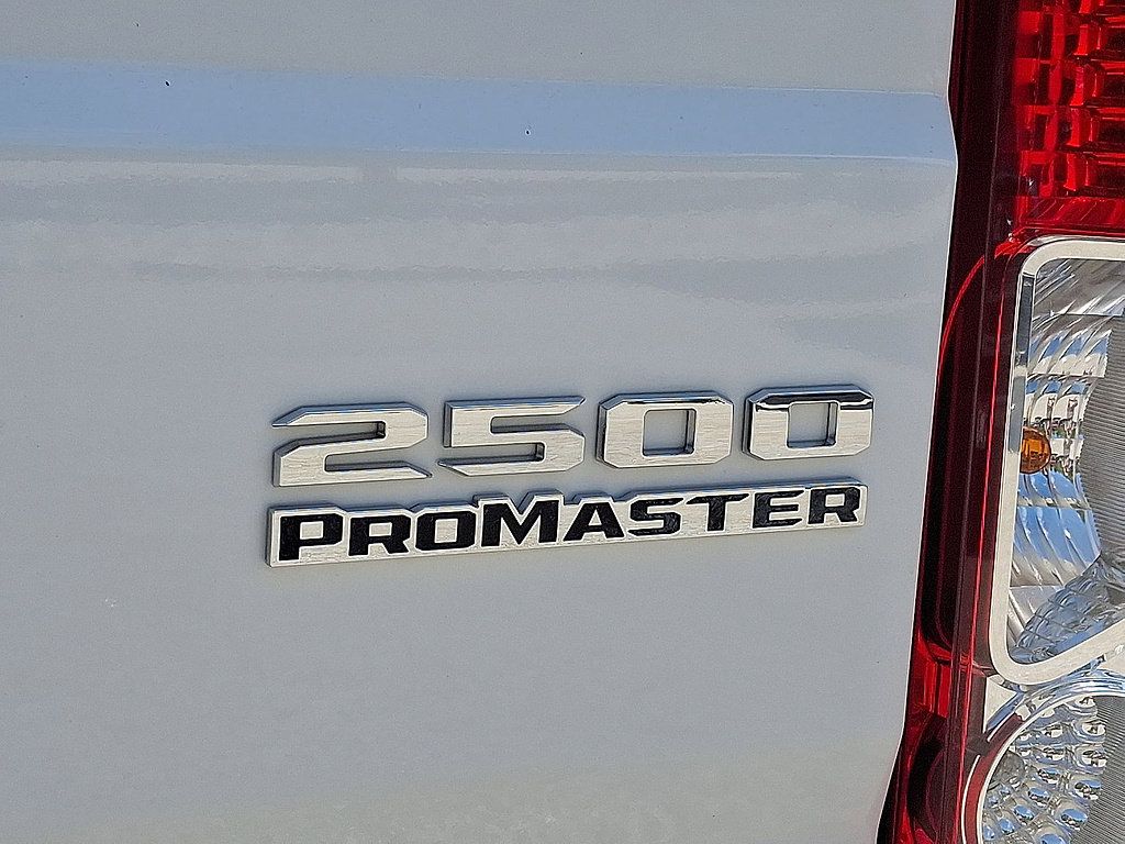 Used 2026 RAM ProMaster 2500 w/ Convenience Group FWD image 21