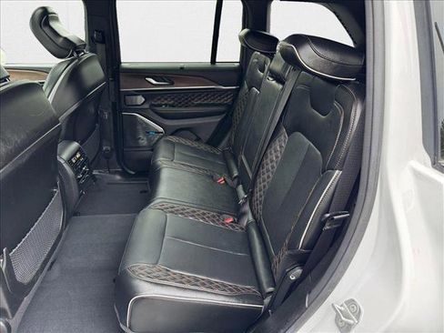 Used 2023 Jeep Grand Cherokee Summit w/ Advanced Protech Group IV image 17