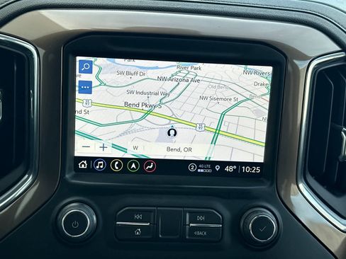 Used 2023 Chevrolet Silverado 2500 High Country image 18