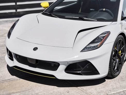 Used 2026 Lotus Emira SE RWD image 6