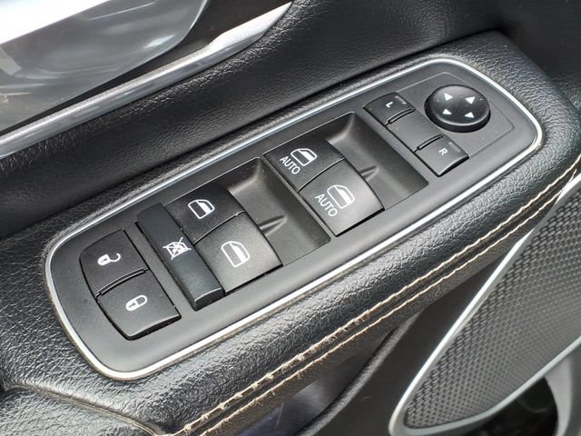 Used 2020 RAM 1500 Laramie AWD/4WD image 22