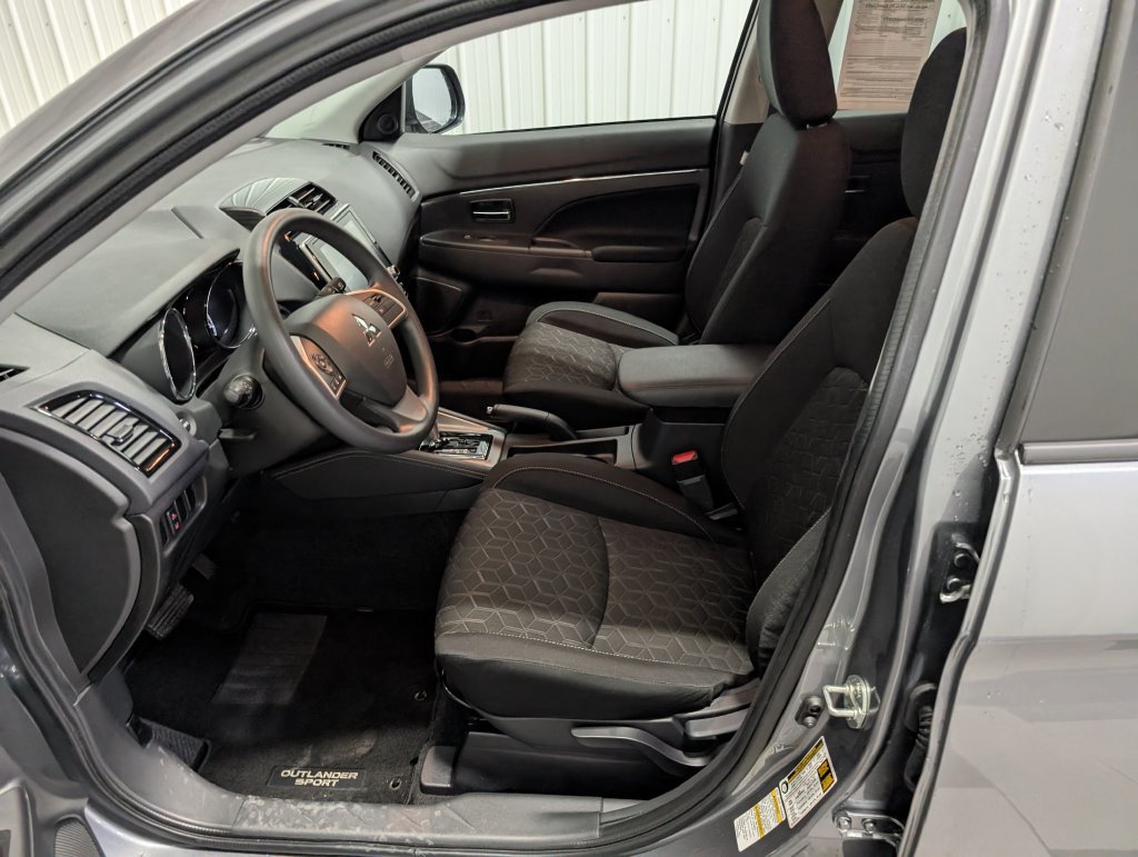 Used 2026 Mitsubishi Outlander Sport ES AWD/4WD image 13