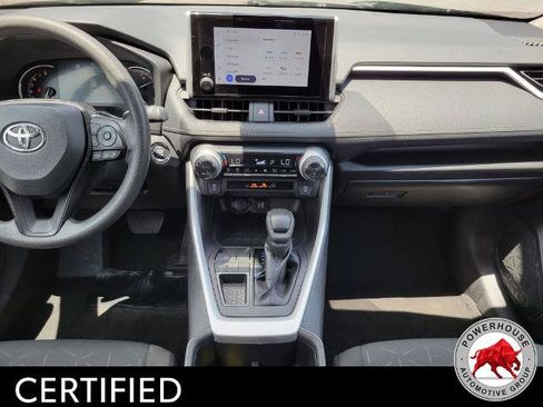 Used 2024 Toyota RAV4 XLE FWD image 21
