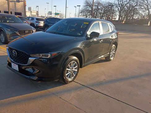 Used 2025 MAZDA CX-5 AWD 2.5 S w/ Select Package image 1