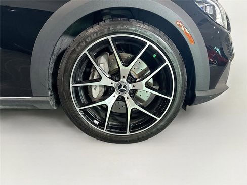 Used 2021 Mercedes-Benz E 450 4MATIC All-Terrain Wagon image 35