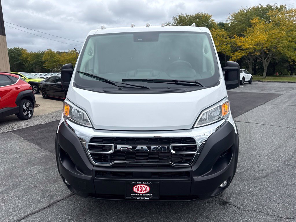 Used 2025 RAM ProMaster 2500 w/ U-Haul Equipment Group FWD image 2